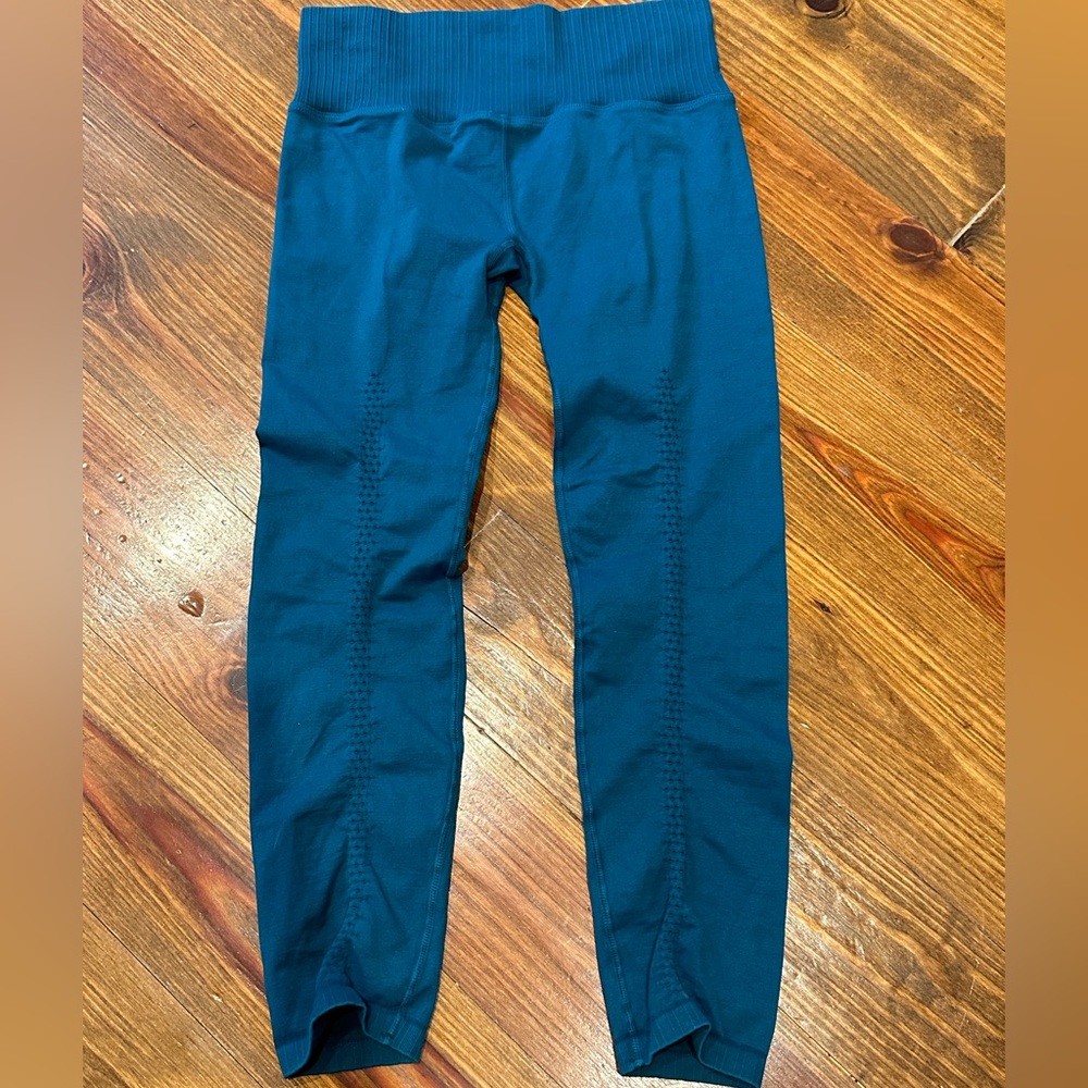 NWOT Free People Movement Good Karma Leggings